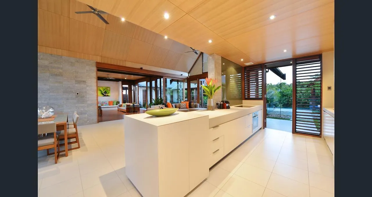 Niramaya Villas And Spa Port Douglas 5*,  Australia